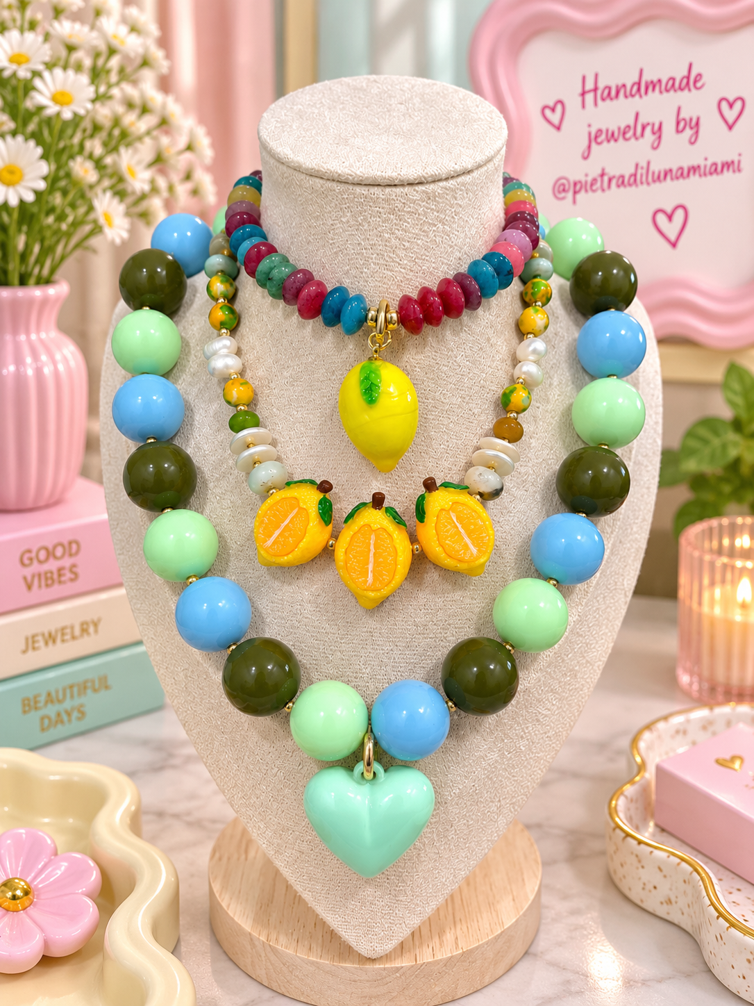 Funky necklace