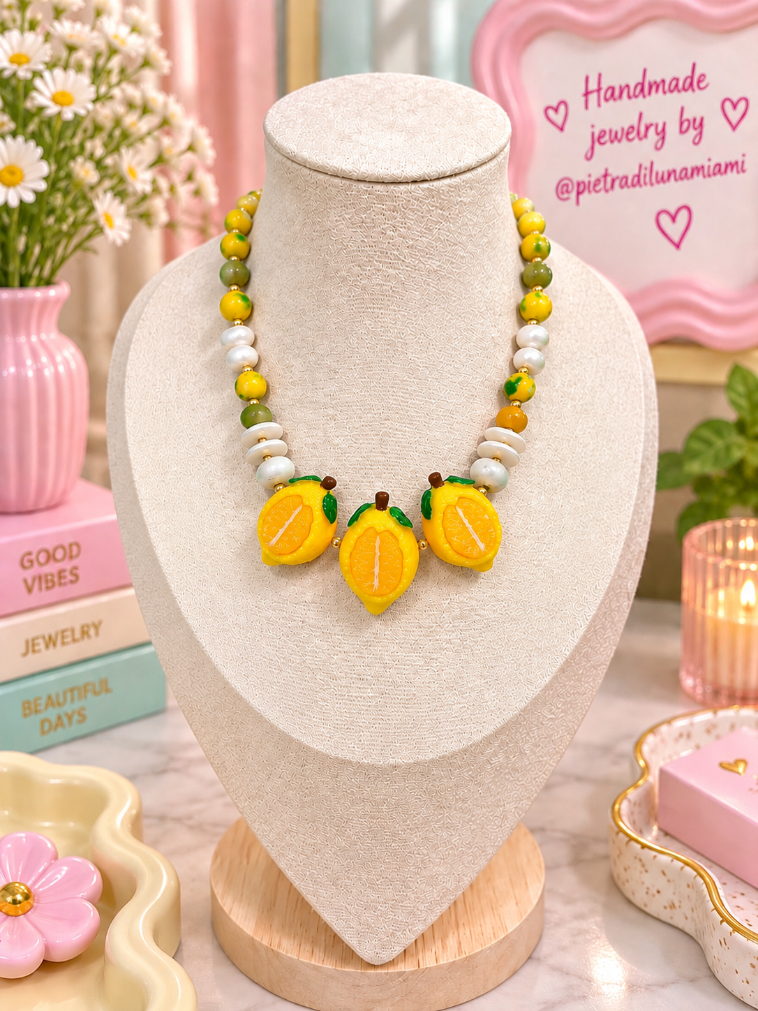 Funky necklace