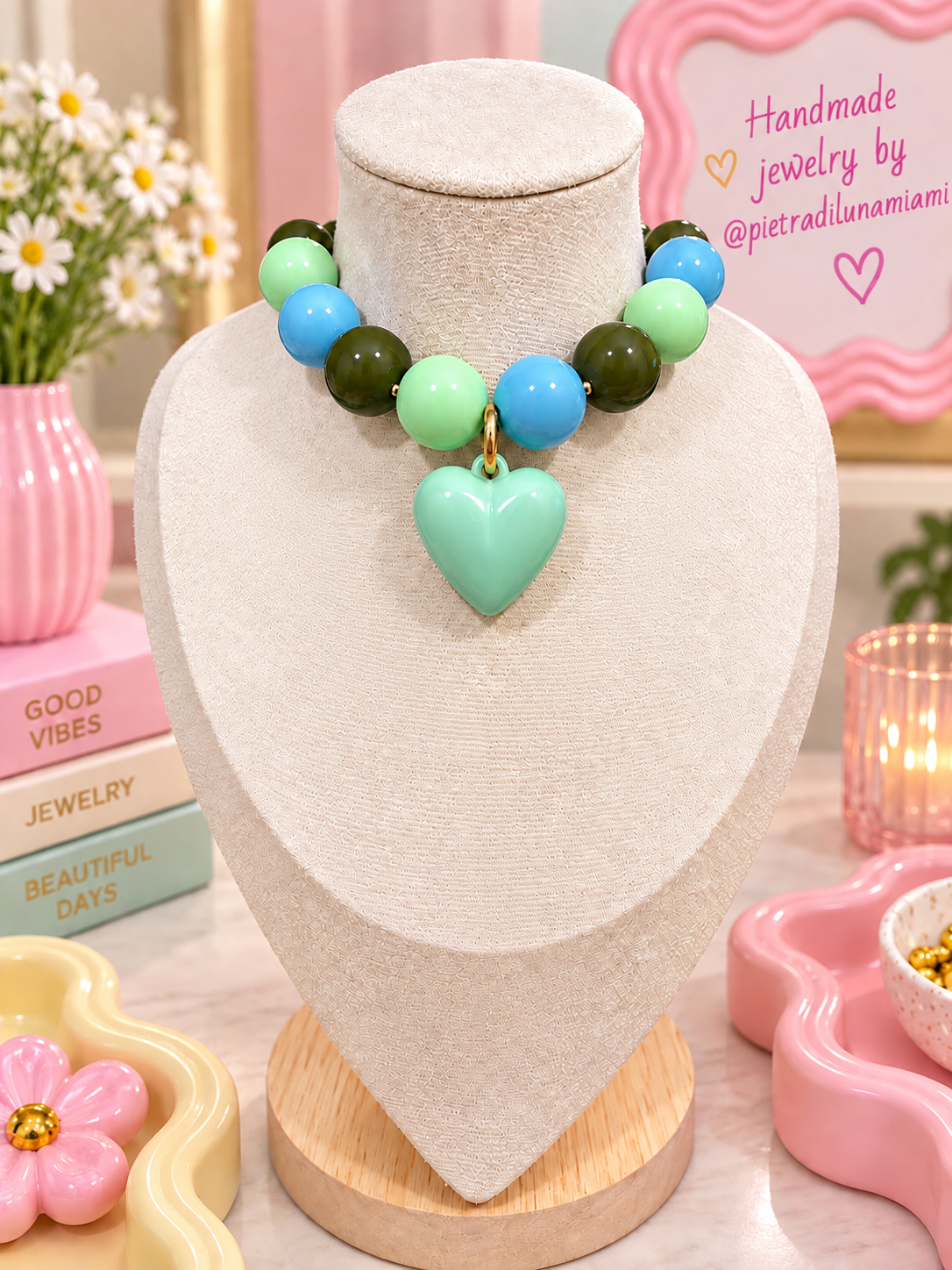 Funky necklace